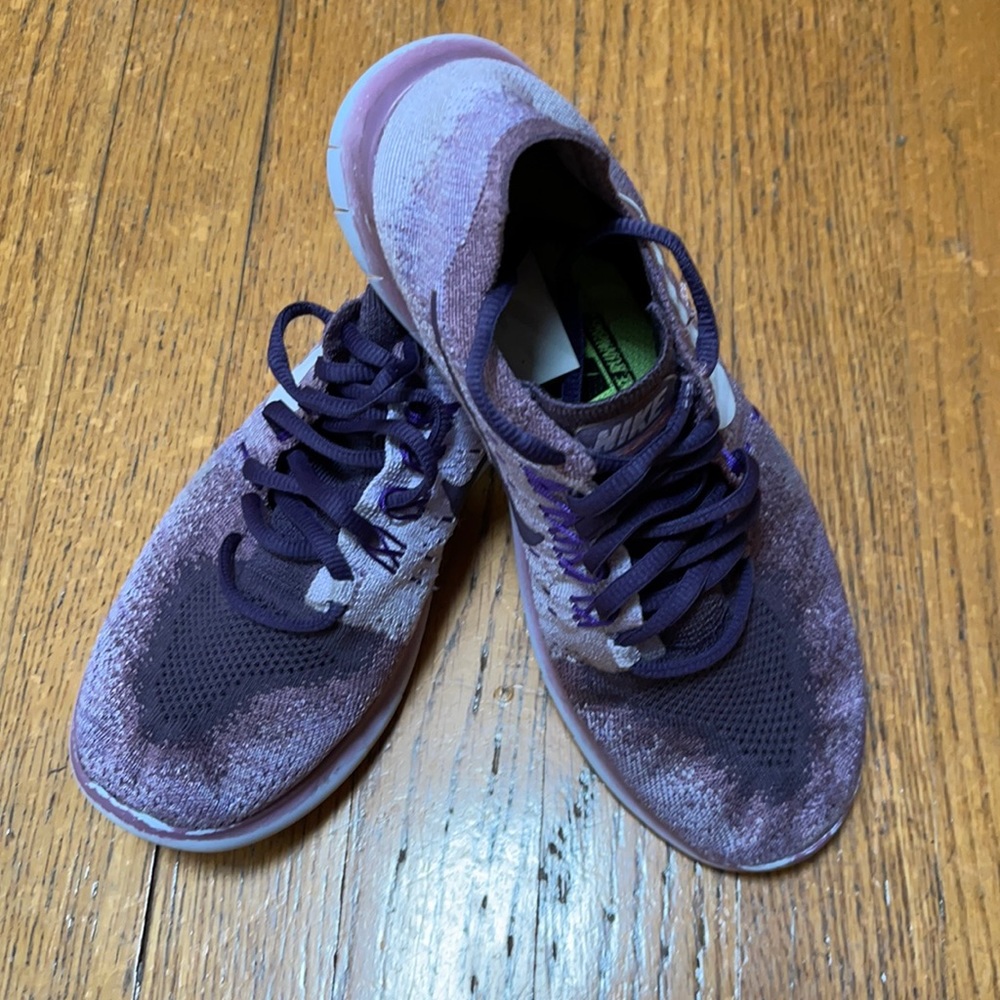 Nike Free Run Natural Flyknit running shoes. Sz 6